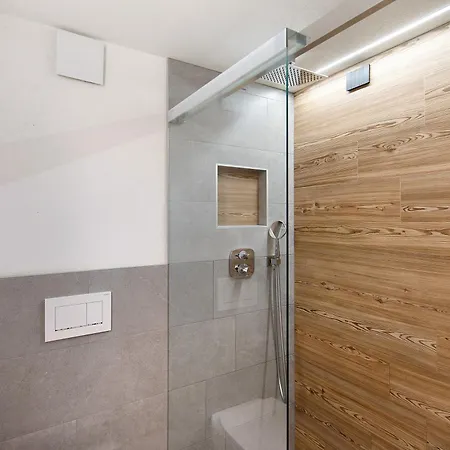 Tarcisio Appartement *